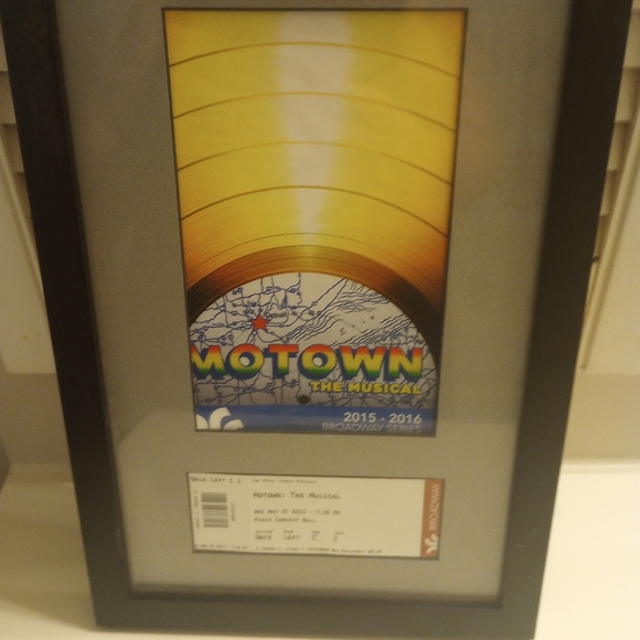 Motown The Musical Framed Playbill and Ticket Peace Center 2015/2016 - Picture 2 of 7